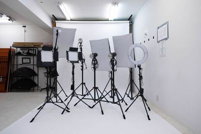 モノブロックストロボをはじめ照明機材も無料で使用できます。 - Studio Gather上野・浅草 本格撮影スタジオが1H/3000円〜★Studio Gatherの設備の写真