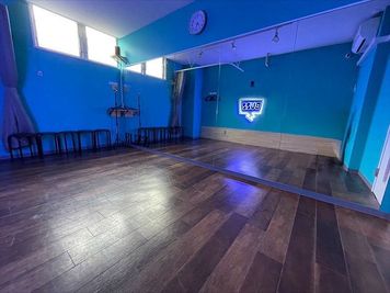 【福岡天神　3st】地域最安！！２４時間　ダンスなど多目的に【福岡初出店!!】 - 福岡 天神 レンタルスタジオ　STUDIO BUZZ 