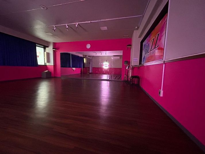 Ast - 福岡博多 レンタルスタジオ　STUDIO BUZZ