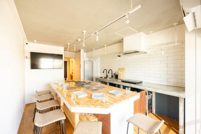 リノスぺkitchen麻布台【六本木】レンタルキッチン 《人数変動プラン》リノスぺkitchen麻布台【最大10名】の室内の写真