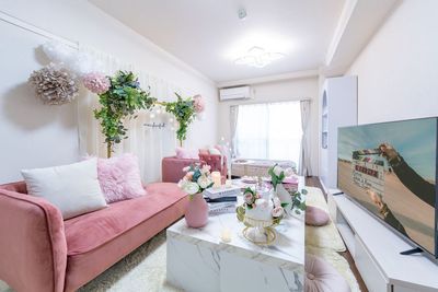 Katy(ケイティ)心斎橋 Katy(ケイティ)心斎橋/ピンクを基調とした高級スペース💖の室内の写真