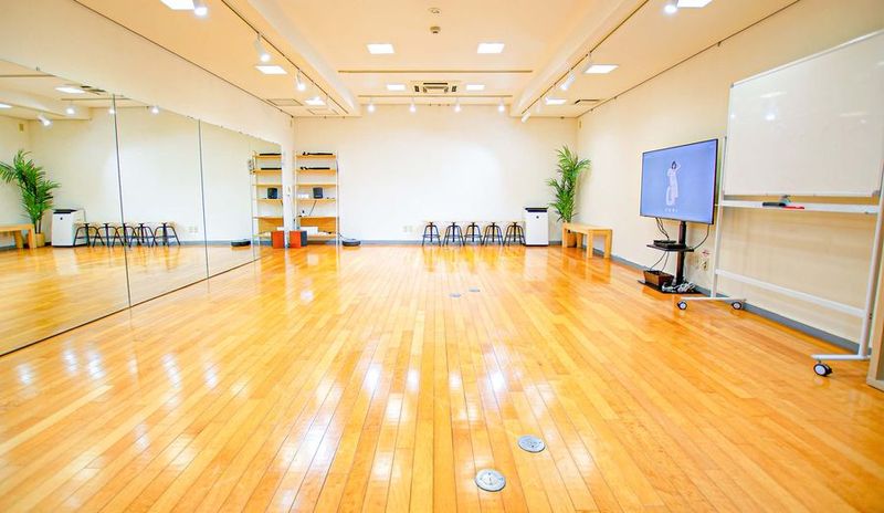 スタジオOLI三鷹 - レンタルスタジオOLI  三鷹店