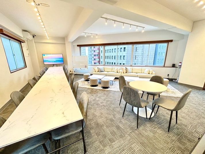 最大40名|神田駅前パーティ/会議/多目的【 half_003】 - LAMP(ランプ)神田駅北口店