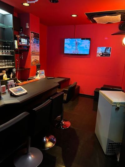 【駅近】大阪なんば カラオケ付きレンタルスペース -  BARラフテル