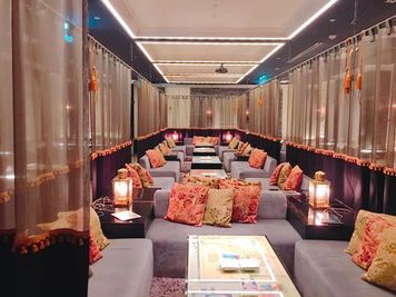 ORIENTAL LOUNGE 栄店 【101名様-150名様】矢場町駅から徒歩5分の会場ですの室内の写真