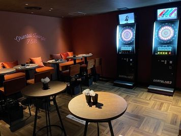 ORIENTAL LOUNGE 錦 駅近🤍【101名様-150名様まではこちら】 映えスポット✨の室内の写真