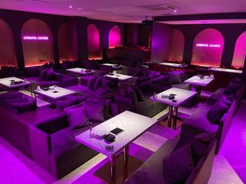 ORIENTAL LOUNGE 神戸店 駅近🤍【51名様-100名様まではこちら】 映えスポット✨の室内の写真