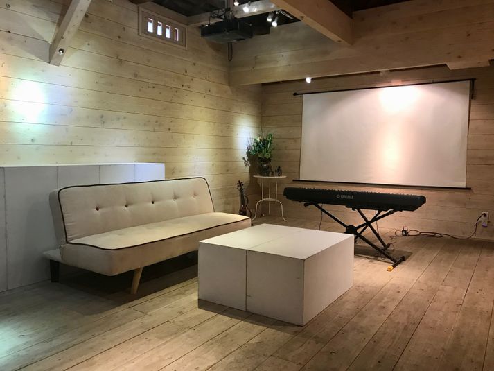 神楽坂・光鱗亭ギャラリー - 神楽坂・光鱗亭ギャラリー