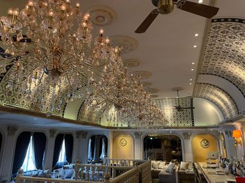 ORIENTAL LOUNGE 心斎橋 駅近🤍【51名様-100名様まではこちら】 映えスポット✨の室内の写真