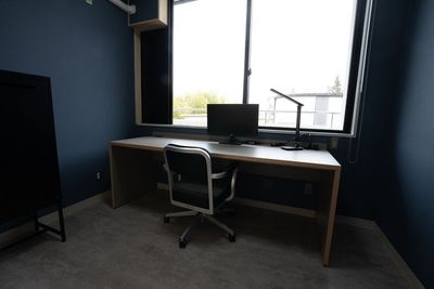 YOROffice ソロワークスペース横個室（個室A）の室内の写真