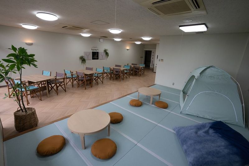 カフェテリア（貸切） - YOROffice