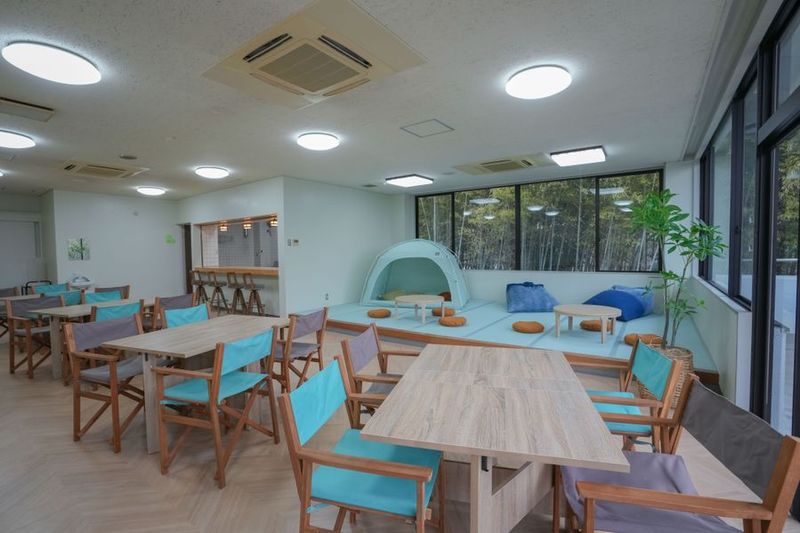 カフェテリア（貸切） - YOROffice