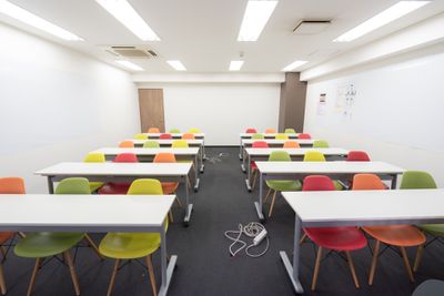 ベイシズ福岡・博多駅前貸会議室 A03（定員30名）会議室の室内の写真