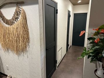 スペース入口 - minoriba_赤坂南店 レンタルサロン_スペース1の入口の写真