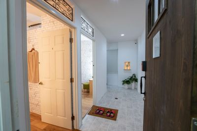 レンタルサロン　アンチエイジングラボ Treatment Room 2の室内の写真