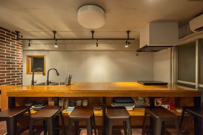 リノスぺkitchen新宿羽田【新宿区】レンタルキッチン 《人数変動プラン》リノスぺkitchen新宿羽田【最大15名】の室内の写真