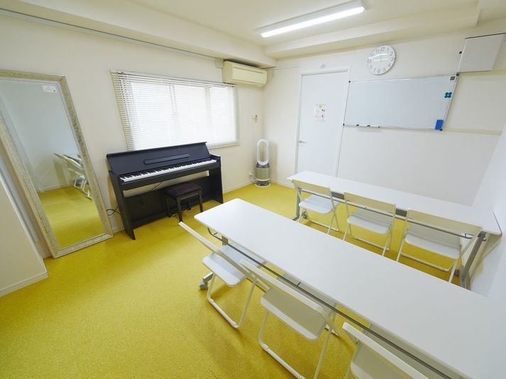 レンタルスペース【2部屋】駅２分　C+Dルーム - スポロスタジオ【溝の口駅徒歩２分】🎹ピアノ📶高速WIFI