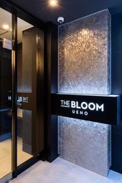 ★エントランス★
高級感あふれるビルのエントランスでゆとりある雰囲気です - THE BLOOM UENO（ザ・ブルーム上野） THE BLOOM UENO 個室/コワーキング　410号室の室内の写真
