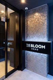 ★エントランス★
高級感あふれるビルのエントランスでゆとりある雰囲気です - THE BLOOM UENO（ザ・ブルーム上野） THE BLOOM UENO 個室/コワーキング　216号室の室内の写真