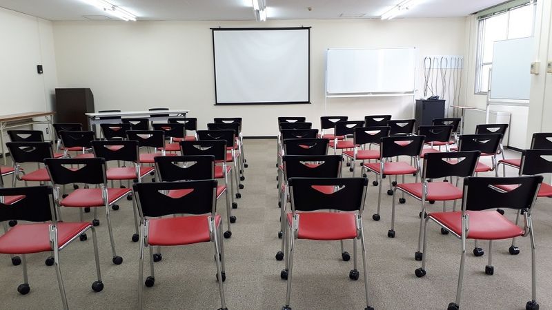 ８階　C会議室 - 大阪長堀 貸会議室