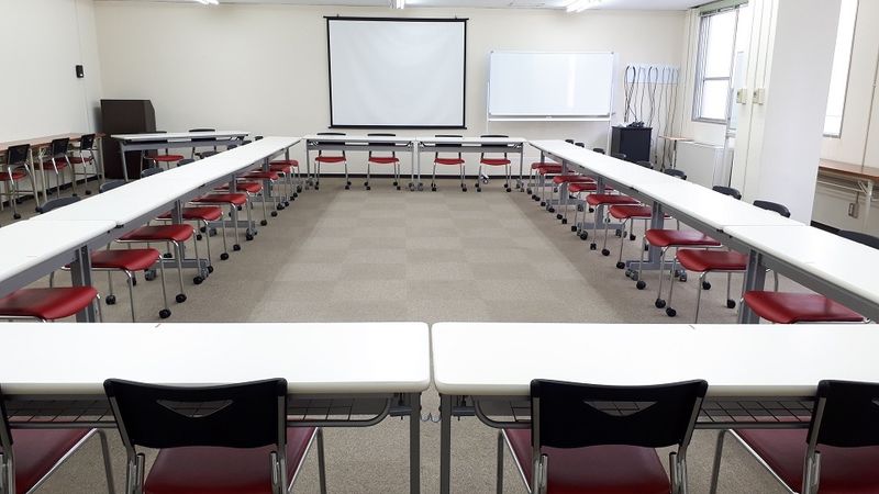 ８階　C会議室 - 大阪長堀 貸会議室