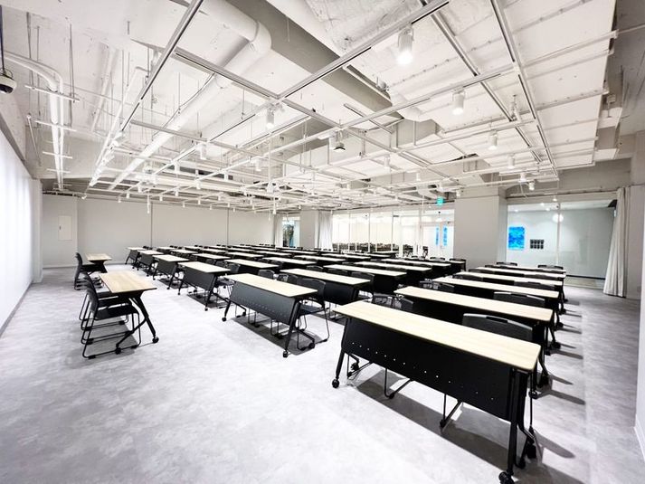 HALL（当日予約OK） （B1階） - 名古屋会議室 広小路本町ビルディング ホール&カンファレンス
