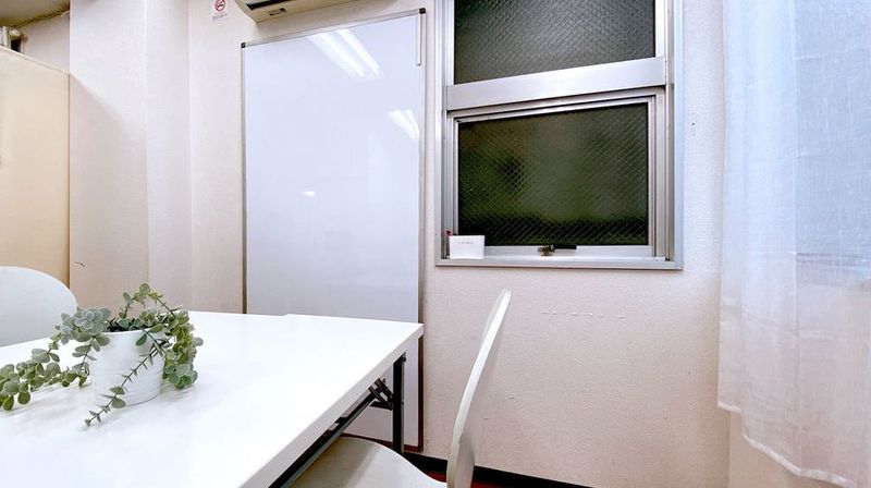 平日8〜18時｜会議・デスクワーク専用プラン｜少人数：〜6名まで - Colormell（カラメル）銀座店