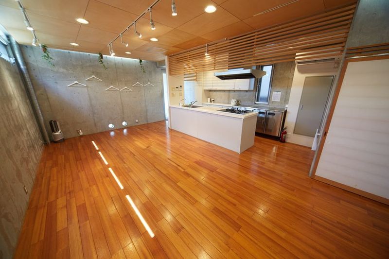 各種イベントから商談まで - 《Fali-Studio》調布三鷹吉祥寺レンタルスペース  キッチンスタジオ【調布🍳三鷹🍲吉祥寺】深大寺：２５名の室内の写真