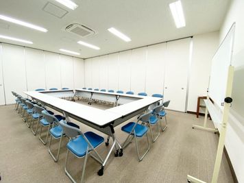 名古屋会議室 法研中部久屋大通店 第1会議室の室内の写真