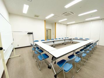 名古屋会議室 法研中部久屋大通店 第1会議室の室内の写真