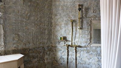 おしゃれなシャワールーム。
水を出してご利用される場合はオプションの選択が必要です。 - Sophia(ソフィア) 【2時間から利用可】京都から25分の撮影スタジオ・ハウススタジオの室内の写真