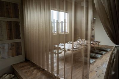 カーテンで幻想的な雰囲気に - Sophia(ソフィア) 【2時間から利用可】京都から25分の撮影スタジオ・ハウススタジオの室内の写真