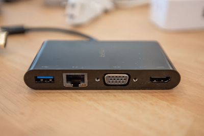 変換アダプタ Type-C（LANポート / HDMI / VGA / USB） - dot bridge四ツ谷 ドットブリッジ四ツ谷の設備の写真