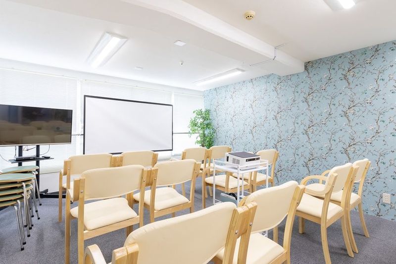 貸し会議室＆レンタルミシンスペース - 貸し会議室「ラリマー本町西」