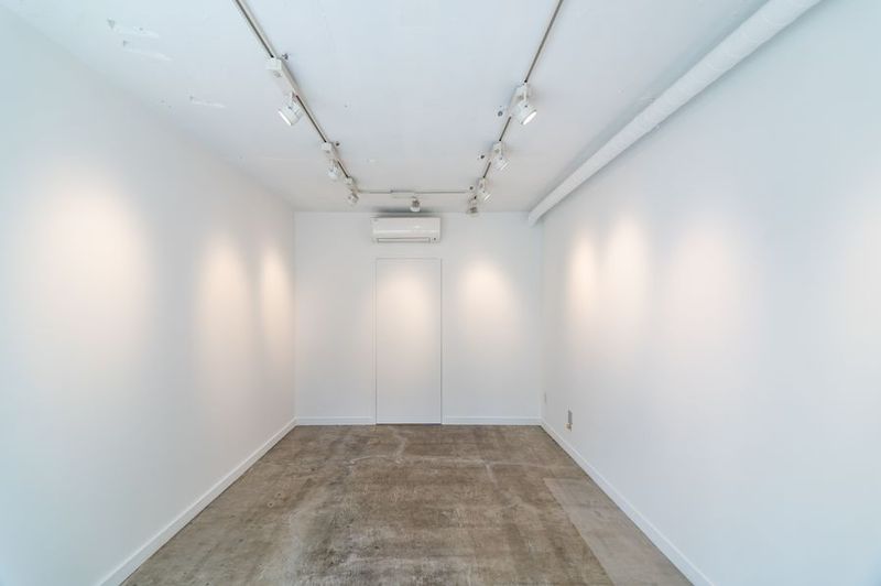 ポップアップストアや展示会に最適な1F路面のイベントスペース - レンタルギャラリー「SUMMER of LOVE」