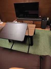 ソファーにもたれながらPC作業や勉強ができます - レンタルスペースAs ～遊びも仕事もこの部屋1つで～駅近2分の隠れ家的マルチスペースの設備の写真