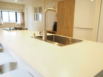 ハウススタジオ池袋立教前by先生ちゃん キッチン付きレンタルスペースの室内の写真