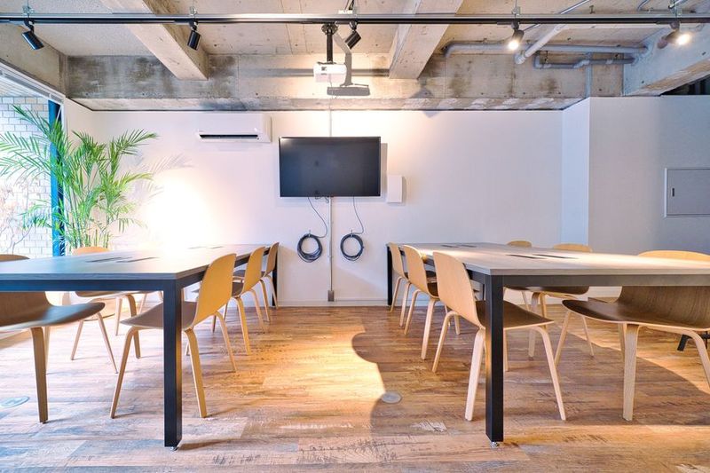 【1日オフィス】デザイナーズオフィスをビル一棟丸ごと貸出。 - SPOT神保町ビル一棟まるごと