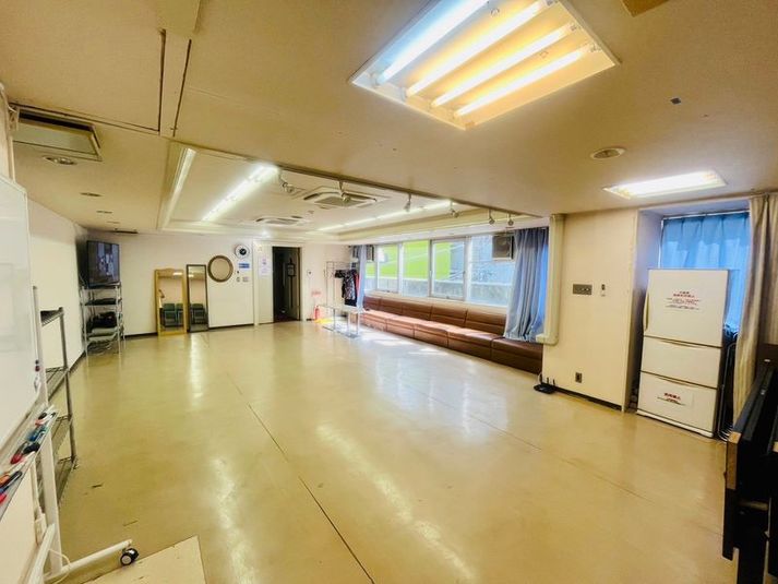 会議室、セミナー、商談、楽屋、キッチン、パーティー - JK Room 新宿KSビル