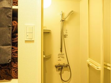 シャワー（オプション） - minoriba_日本橋四丁目店 レンタルサロンの設備の写真