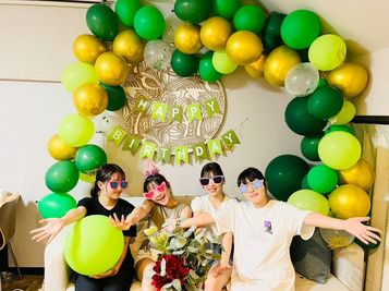 一生の思い出に・・
ガーランとなどをデコレーションしやすいように、壁に数箇所、フックを設置しております🎈
 - Nemica HOME 蒲田　 Nemica HOME 蒲田　 [Nemica蒲田2]の室内の写真