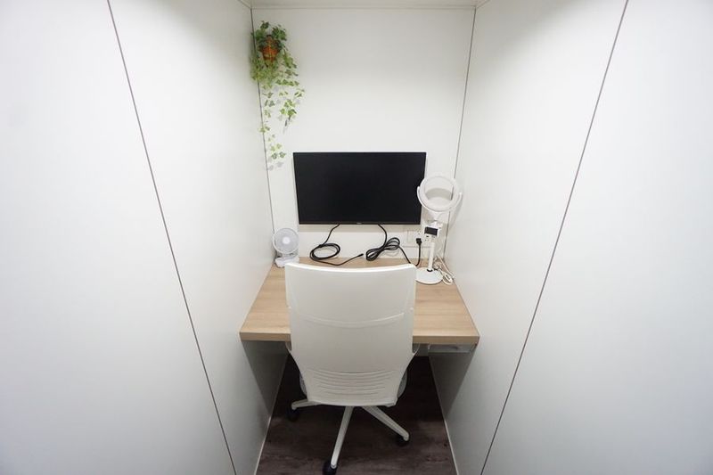 ヒトリボックス 横浜駅東口No.3 - 【ヒトリボックス 横浜駅東口】