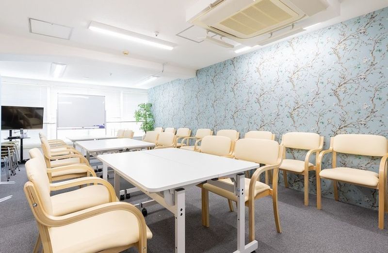 ワークショップに最適★レンタルミシンスペース - 貸し会議室「ラリマー本町西」