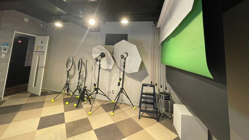 利用料金のみで機材が使い放題！【特大キャンペーン中】 - BUZZ PICT神田 (旧バズスタ)