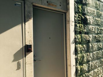 木のスタジヲ「Life」 個人使用基本プラン（商用は別プラン）の入口の写真