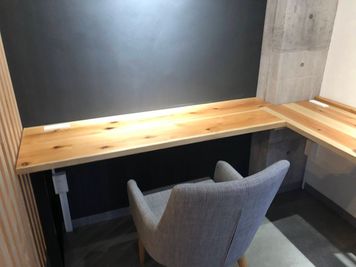 coworking space HITOSHIGOTO 【1】coworking space HITOSHIGOTOの室内の写真