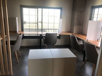 coworking space HITOSHIGOTO 【2】coworking space HITOSHIGOTOの室内の写真