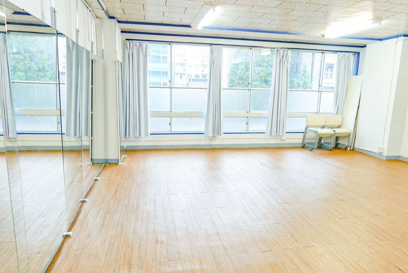 【上前津駅徒歩2分】ダンスができる広いレンタルスタジオ！ - レンタルスタジオPovit上前津店【大箱ダンススタジオ】