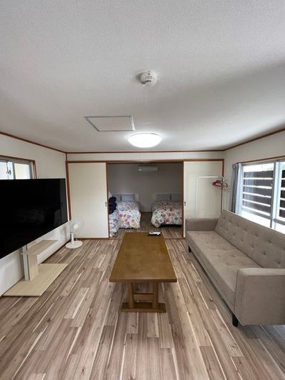 国際通りすぐの貸切戸建て　Villa Kokusai キッチン・ベッド・シャワーありの貸切戸建ての室内の写真