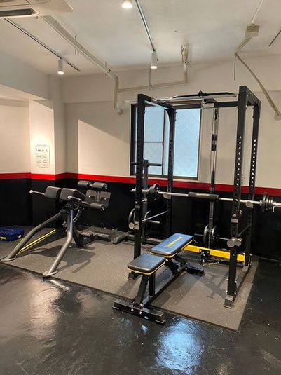 【期間限定値下】ジムRB中津1階：バッグ・パワーラック・ダンベル - レンタルスペースRB